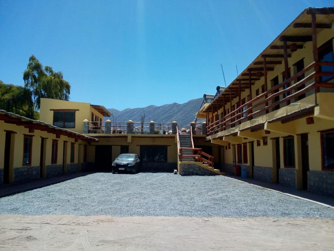 Tilcara Rustica Hostel Екстер'єр фото